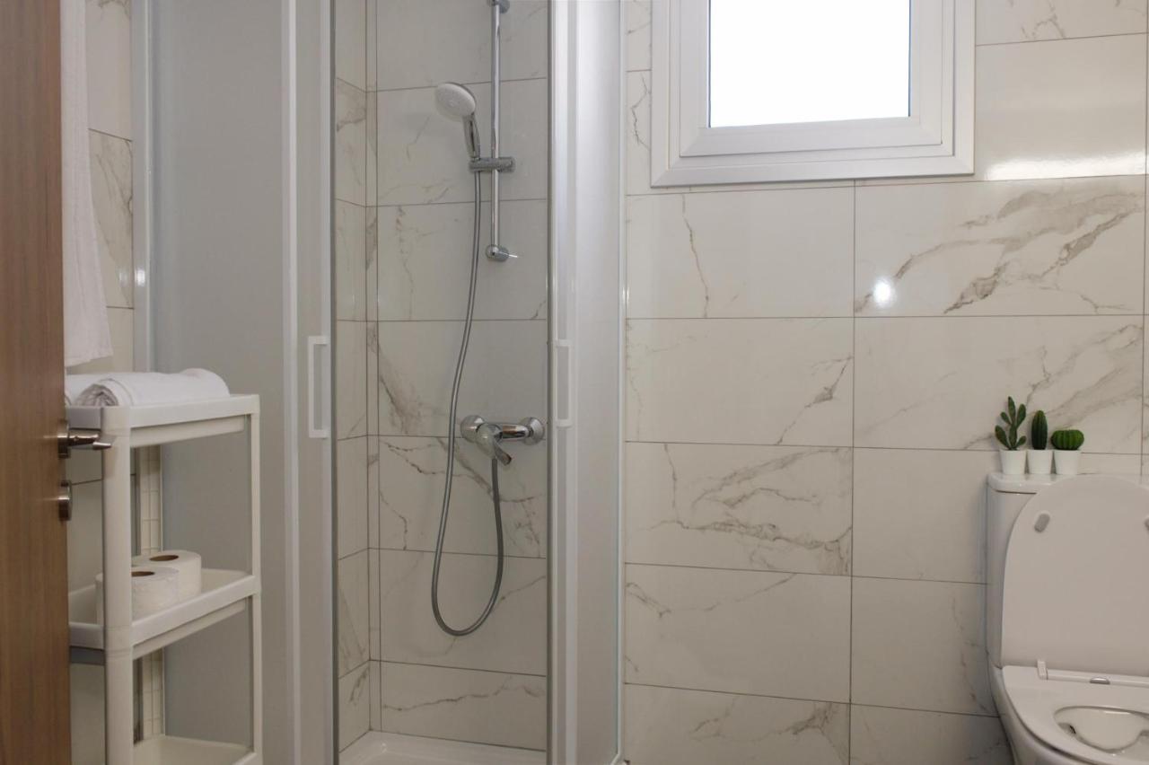 Musan Boutique Apartments 아이아 나파 외부 사진